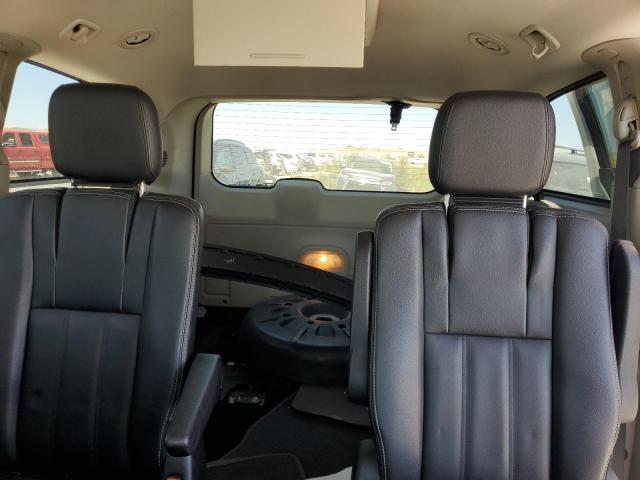 Photo 10 from auction – 2016 CHRYSLER TOWN & COU with VIN 2C4RC1BG0GR173497
