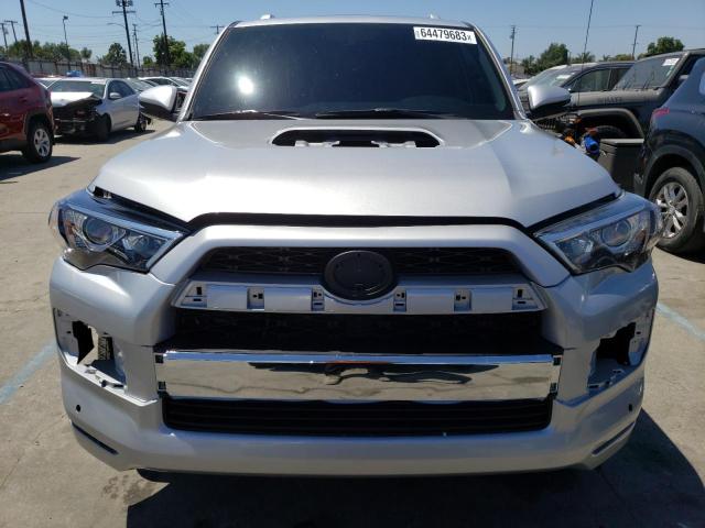 Photo 5 from auction – 2018 TOYOTA 4RUNNER SR with VIN JTEZU5JRXJ5175250