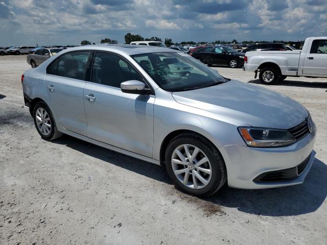 Photo 4 from auction – 2014 VOLKSWAGEN JETTA with VIN 3VWD07AJ0EM384901