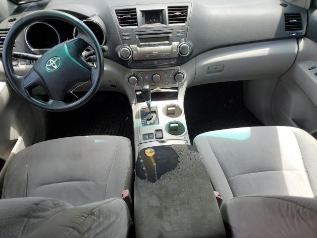 Photo 8 from auction – 2012 TOYOTA HIGHLANDER with VIN 5TDZK3EH1CS060209