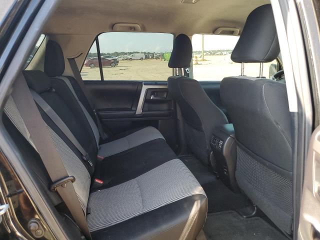 Photo 11 from auction – 2014 TOYOTA 4RUNNER SR with VIN JTEBU5JR0E5173627
