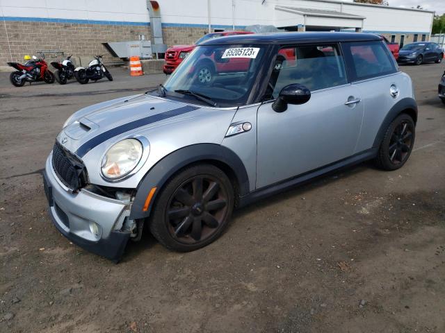 MINI COOPER S 2009 with VIN WMWMF73549TT97611 - Photo from auction