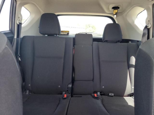 Photo 10 from auction – 2018 TOYOTA RAV4 LE with VIN JTMZFREV8JJ211571