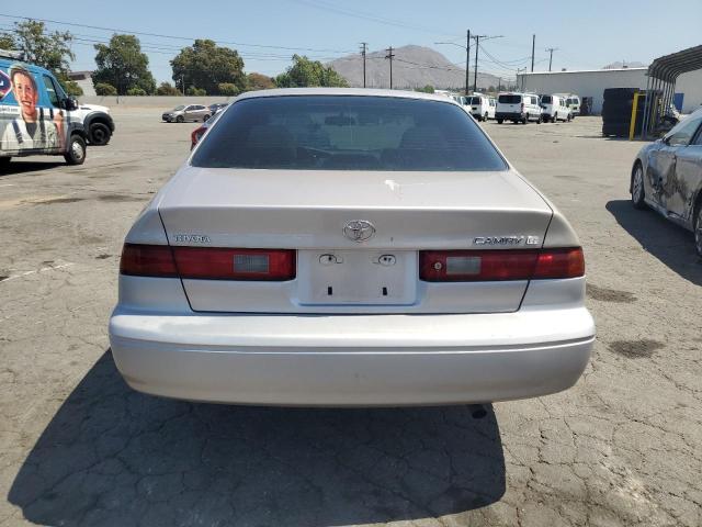 Photo 6 from auction – 1997 TOYOTA CAMRY CE with VIN 4T1BG22K9VU775679