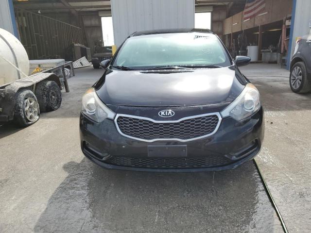 Photo 5 from auction – 2016 KIA FORTE LX with VIN KNAFX4A62G5520162