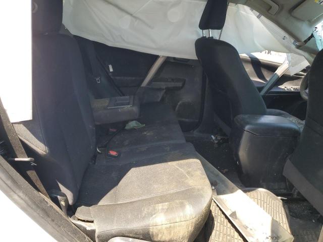 Photo 10 from auction – 2017 TOYOTA RAV4 LE with VIN 2T3BFREV1HW681860