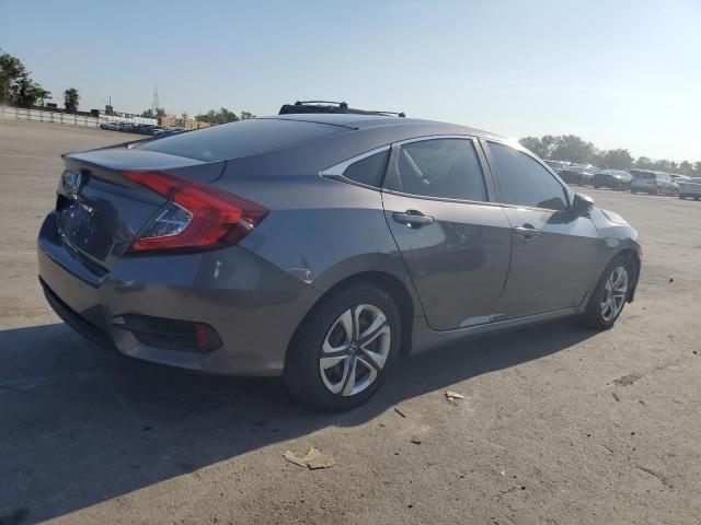 Photo 3 from auction – 2018 HONDA CIVIC LX with VIN 19XFC2F55JE035917