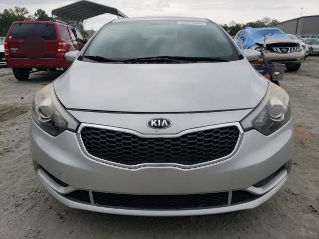 Photo 5 from auction – 2016 KIA FORTE LX with VIN KNAFK4A62G5500525