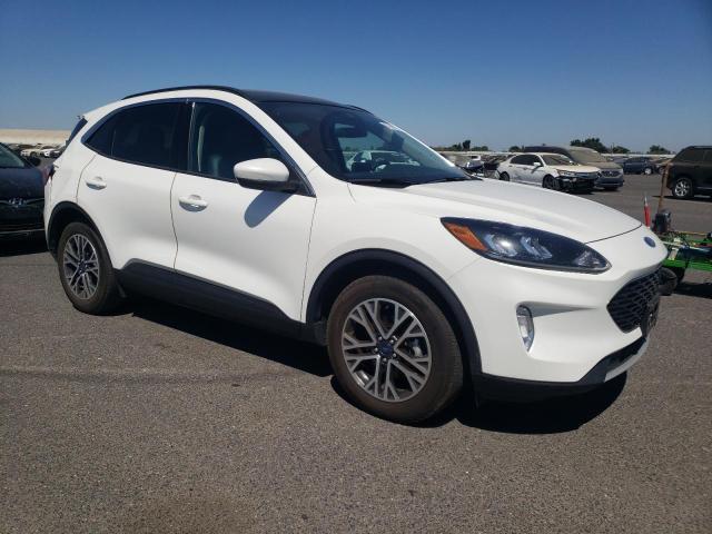 Photo 4 from auction – 2020 FORD ESCAPE SEL with VIN 1FMCU9H99LUC63668