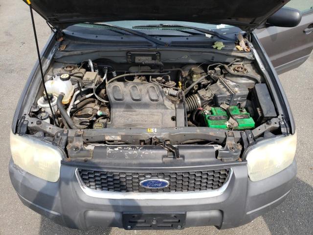 Photo 12 from auction – 2003 FORD ESCAPE XLT with VIN 1FMYU93183KB75763