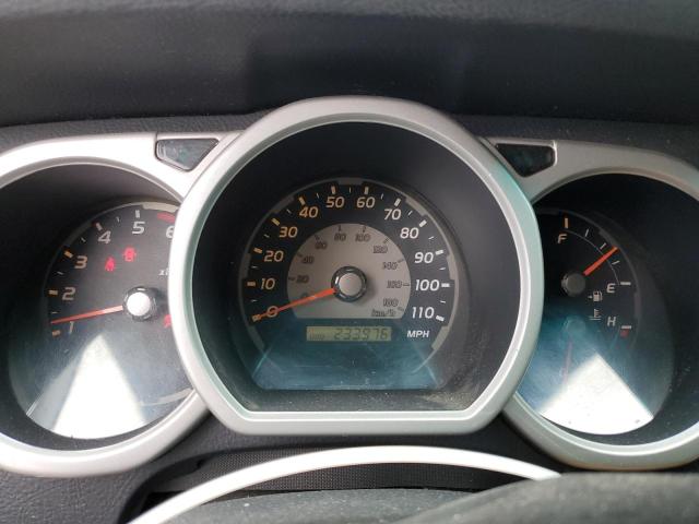 Photo 9 from auction – 2004 TOYOTA 4RUNNER SR with VIN JTEBU14R048017704
