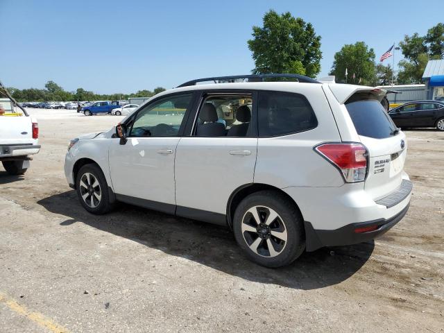 Снимка 2 от търг – 2017 SUBARU FORESTER 2 с VIN JF2SJAGC3HH448565
