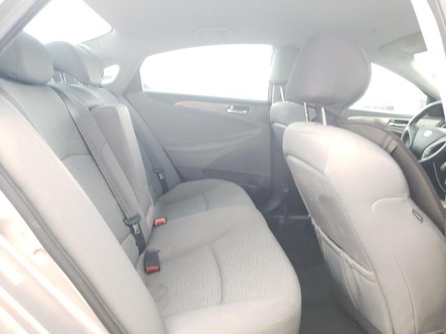 Photo 10 from auction – 2013 HYUNDAI SONATA HYB with VIN KMHEC4A4XDA070008