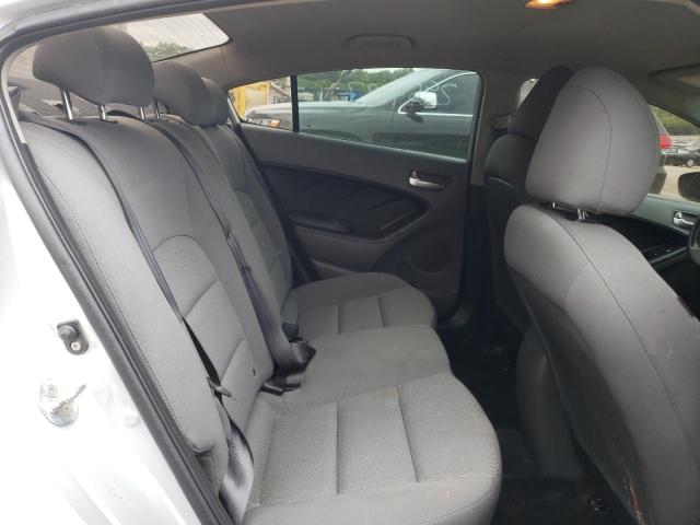 Photo 10 from auction – 2017 KIA FORTE LX with VIN 3KPFK4A75HE075206