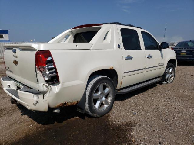Photo 3 from auction – 2013 CHEVROLET AVALANCHE with VIN 3GNTKGE79DG269984