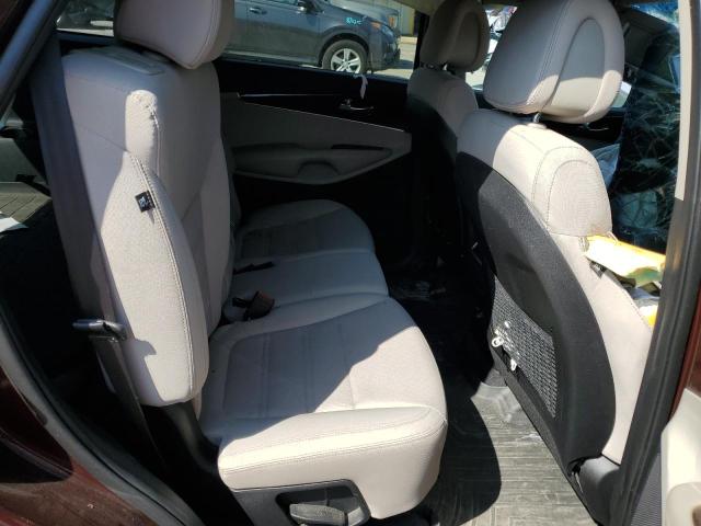 Photo 11 from auction – 2016 KIA SORENTO LX with VIN 5XYPG4A38GG118943