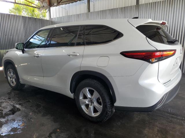 Photo 2 from auction – 2022 TOYOTA HIGHLANDER with VIN 5TDZZRAH6NS106236