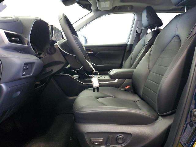 Photo 7 from auction – 2023 TOYOTA HIGHLANDER with VIN 5TDKDRBH6PS044113