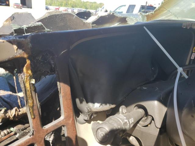 Photo 9 from auction – 2004 CHEVROLET SUBURBAN K with VIN 3GNFK16Z64G321193