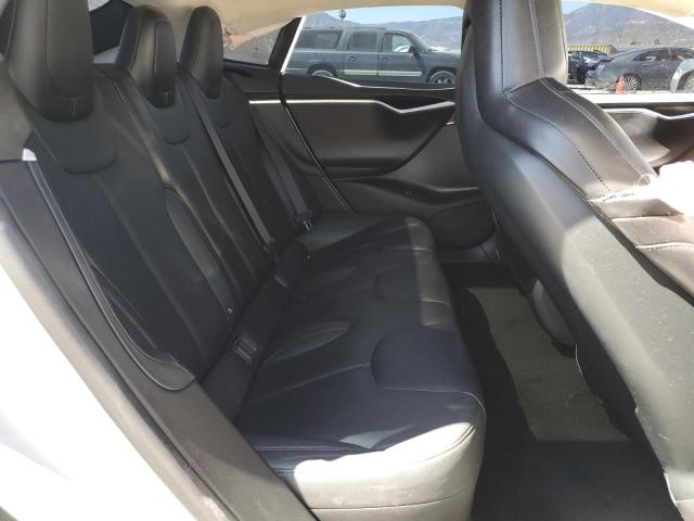 Снимка 10 от търг – 2015 TESLA MODEL S с VIN 5YJSA1E23FF120083