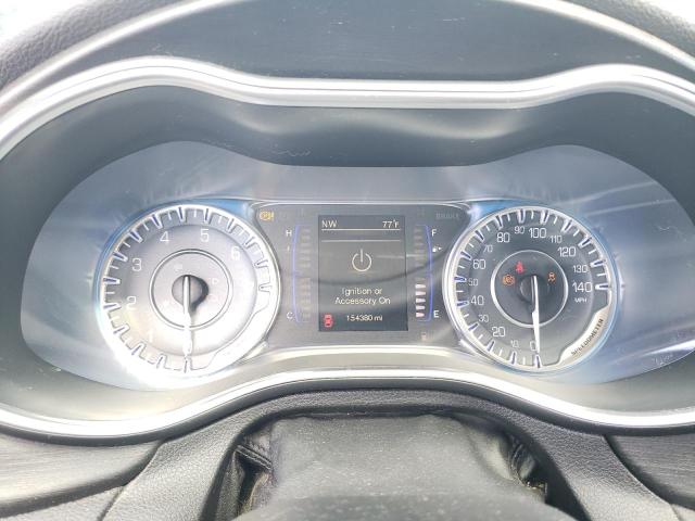 Photo 9 from auction – 2015 CHRYSLER 200 LIMITE with VIN 1C3CCCAB7FN533677