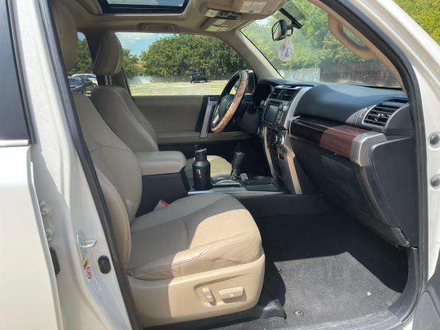 Photo 5 from auction – 2018 TOYOTA 4RUNNER SR with VIN JTEZU5JR8J5172315