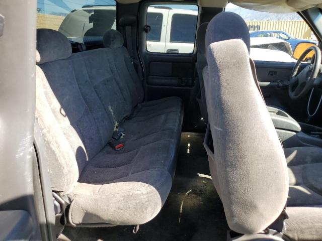 Photo 10 from auction – 2003 CHEVROLET SILVERADO with VIN 2GCEC19TX31124740