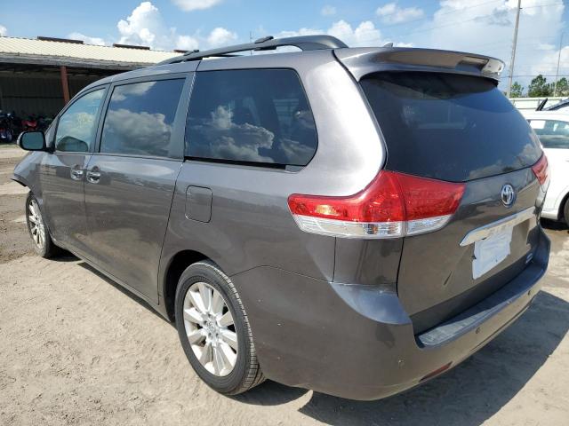 Photo 2 from auction – 2014 TOYOTA SIENNA XLE with VIN 5TDDK3DC3ES084207