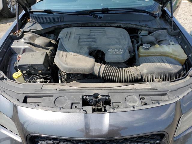 Photo 11 from auction – 2015 CHRYSLER 300 S with VIN 2C3CCAGG1FH904526