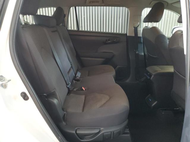 Photo 11 from auction – 2022 TOYOTA HIGHLANDER with VIN 5TDZZRAH4NS544415