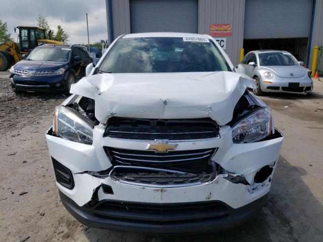Photo 5 from auction – 2016 CHEVROLET TRAX LS with VIN 3GNCJNSB0GL273661