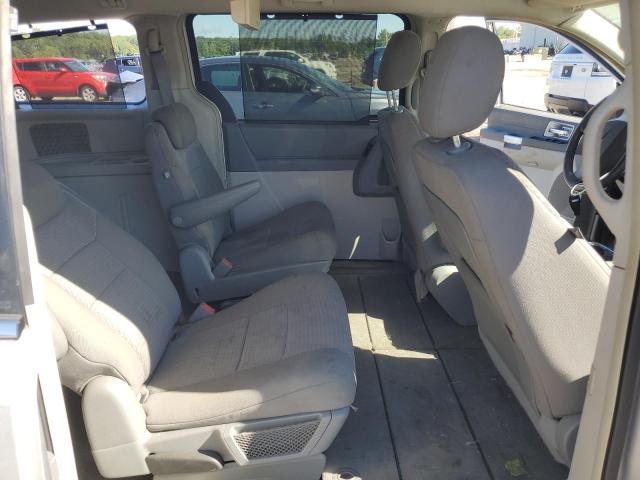Photo 11 from auction – 2008 CHRYSLER TOWN & COU with VIN 2A8HR54P78R137329