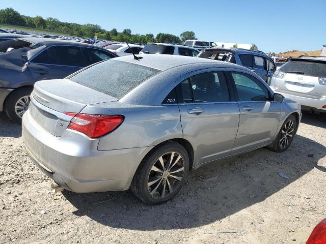 Photo 3 from auction – 2013 CHRYSLER 200 S with VIN 1C3CCBHG0DN636366