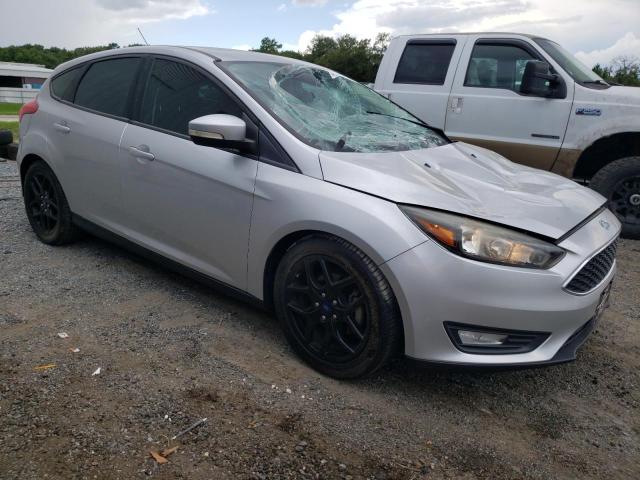 Снимка 4 от търг – 2016 FORD FOCUS SE с VIN 1FADP3K25GL307692
