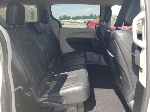 Photo 11 from auction – 2017 CHRYSLER PACIFICA T with VIN 2C4RC1EG9HR644303