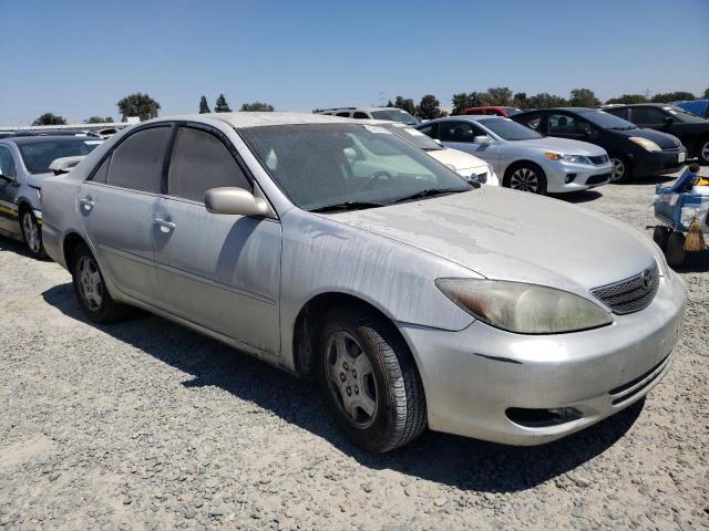 Photo 4 from auction – 2003 TOYOTA CAMRY LE with VIN JTDBE32KX30165519