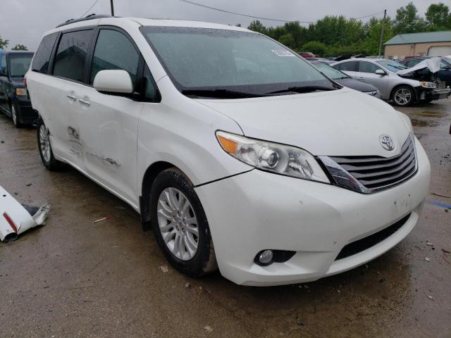 Photo 4 from auction – 2015 TOYOTA SIENNA XLE with VIN 5TDYK3DC7FS560638