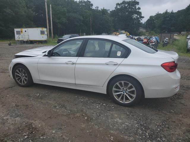 Photo 2 from auction – 2017 BMW 320 XI with VIN WBA8E5G36HNU44321