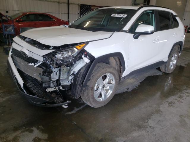 TOYOTA RAV4 XLE 2021 with VIN 2T3P1RFVXMC228495 - Photo from auction