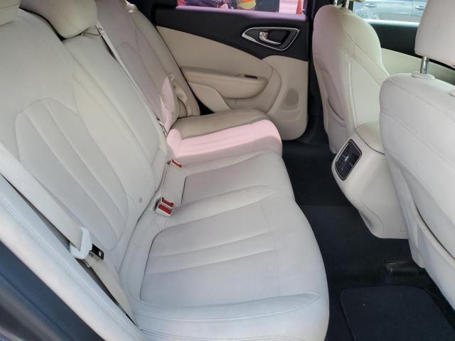 Photo 10 from auction – 2015 CHRYSLER 200 LIMITE with VIN 1C3CCCAB4FN635812