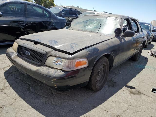 FORD CROWN VICT 2002 with VIN 2FAFP71W62X106805 - Photo from auction