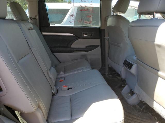 Photo 11 from auction – 2015 TOYOTA HIGHLANDER with VIN 5TDJKRFH6FS118382