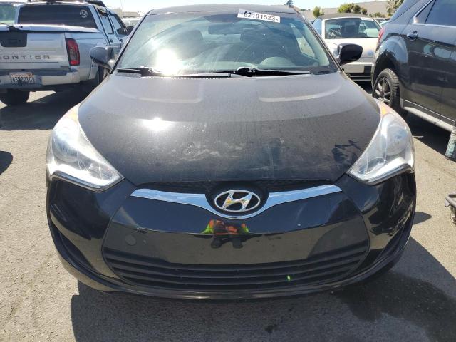 Photo 5 from auction – 2016 HYUNDAI VELOSTER with VIN KMHTC6AD5GU257291
