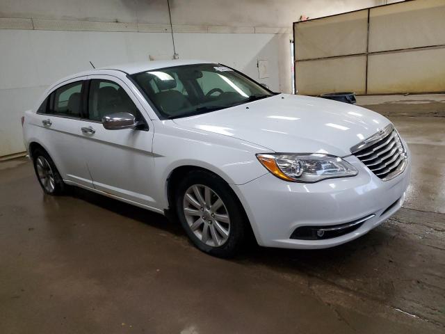 Photo 4 from auction – 2013 CHRYSLER 200 LIMITE with VIN 1C3CCBCG2DN503437