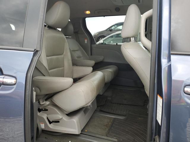 Photo 11 from auction – 2017 TOYOTA SIENNA XLE with VIN 5TDDZ3DC2HS148771
