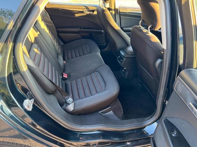 Photo 6 from auction – 2014 FORD FUSION SE with VIN 3FA6P0HD6ER324306