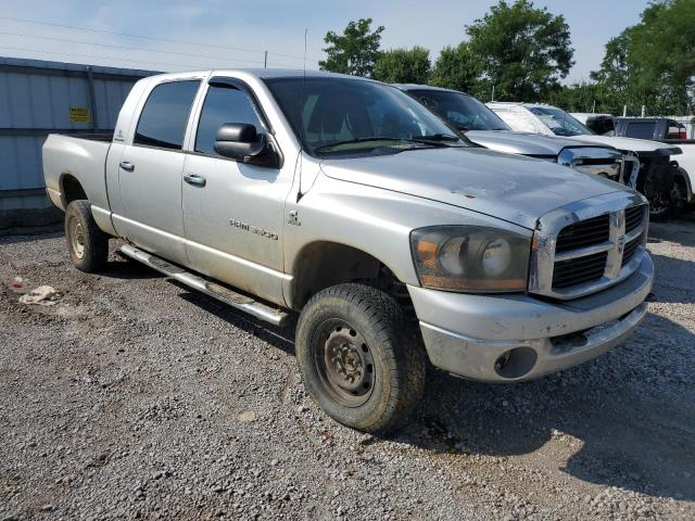 Photo 4 from auction – 2006 DODGE RAM 3500 with VIN 3D7LX39C16G174192