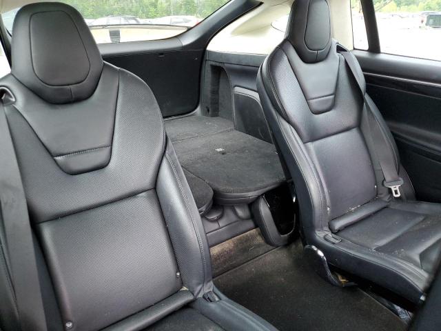 Photo 11 from auction – 2016 TESLA MODEL X with VIN 5YJXCBE21GF004288