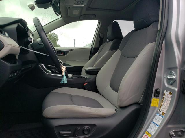 Photo 7 from auction – 2019 TOYOTA RAV4 XLE with VIN JTMP1RFV9KD003252