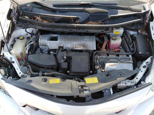 Photo 11 from auction – 2012 TOYOTA PRIUS V with VIN JTDZN3EU8C3144436